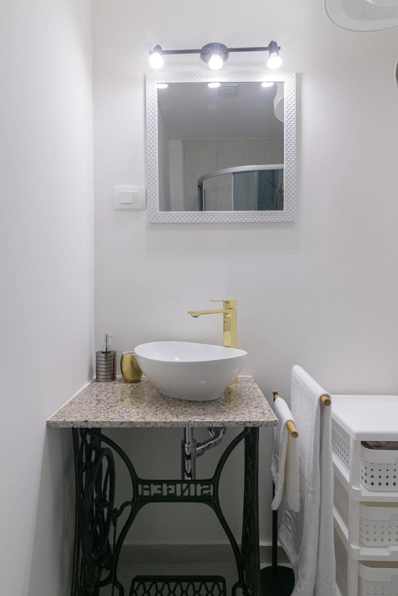 Rooms Bartul Trogir Buitenkant foto
