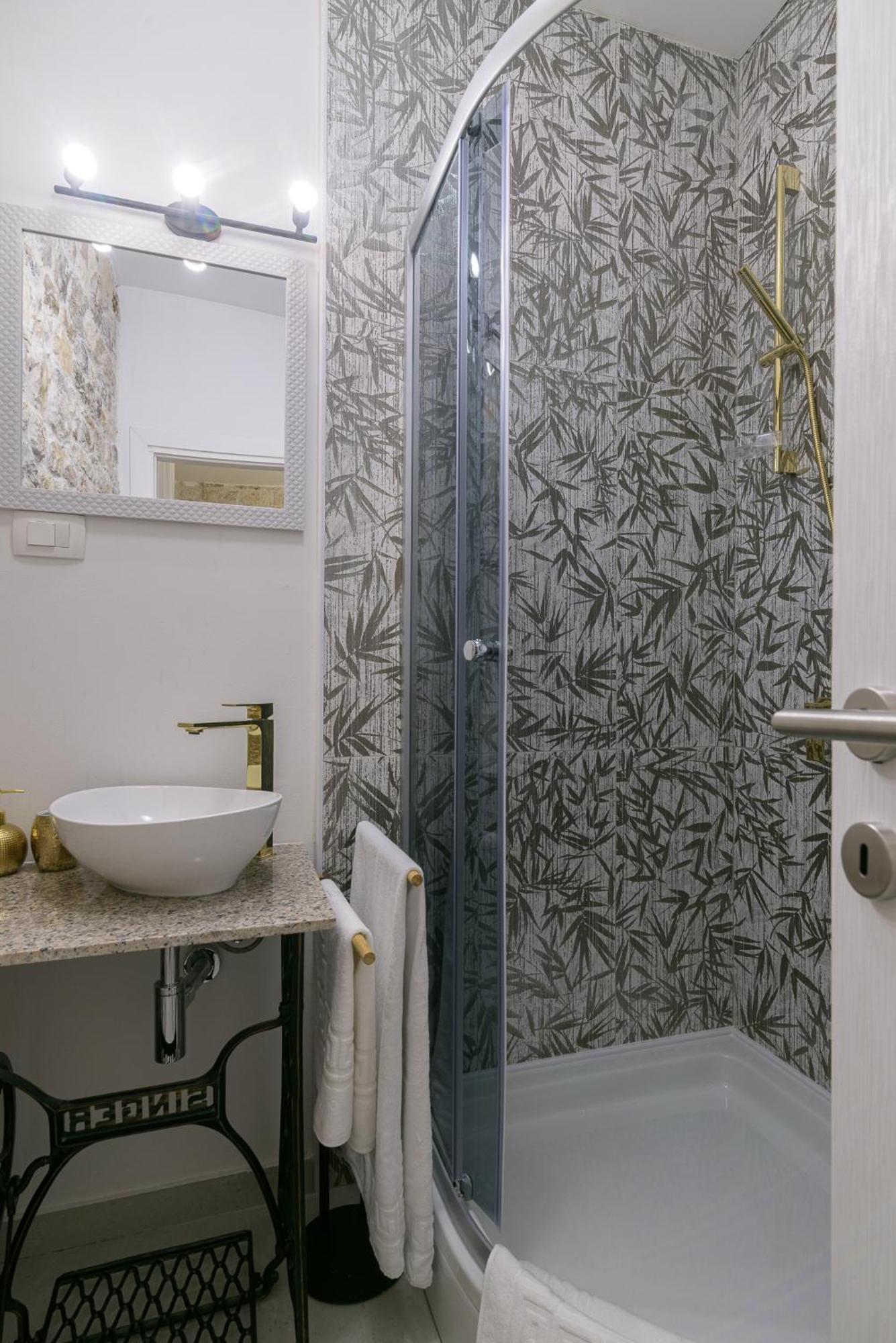 Rooms Bartul Trogir Buitenkant foto
