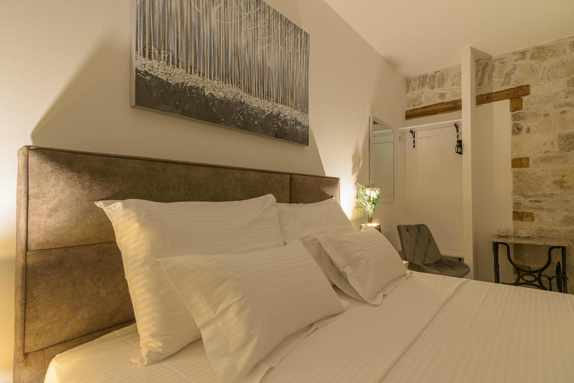 Rooms Bartul Trogir Buitenkant foto