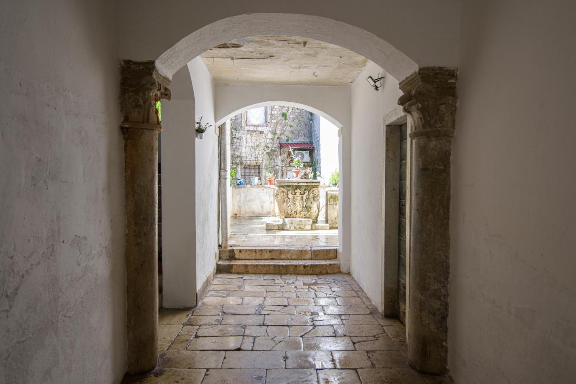 Rooms Bartul Trogir Buitenkant foto