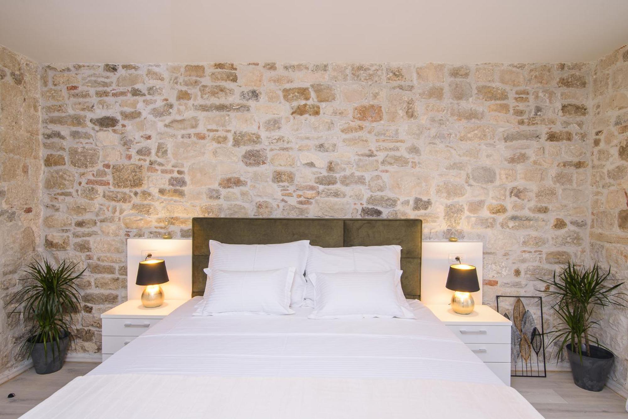 Rooms Bartul Trogir Buitenkant foto